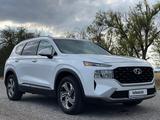 Hyundai Santa Fe 2022 годаүшін14 400 000 тг. в Астана