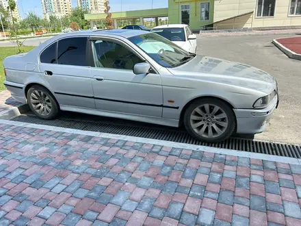 BMW 528 1999 года за 3 300 000 тг. в Туркестан – фото 5