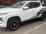 Mitsubishi L200 2022 года за 11 500 000 тг. в Атырау – фото 2