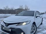 Toyota Camry 2018 года за 13 500 000 тг. в Караганда – фото 4