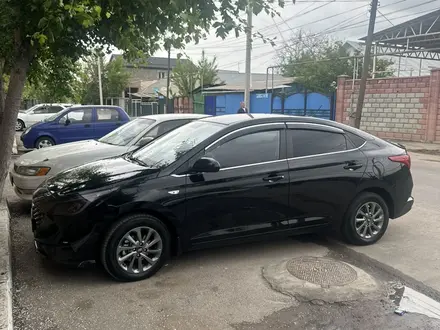 Hyundai Accent 2022 года за 8 500 000 тг. в Алматы – фото 15