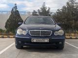 Mercedes-Benz C 240 2001 года за 3 000 000 тг. в Актау