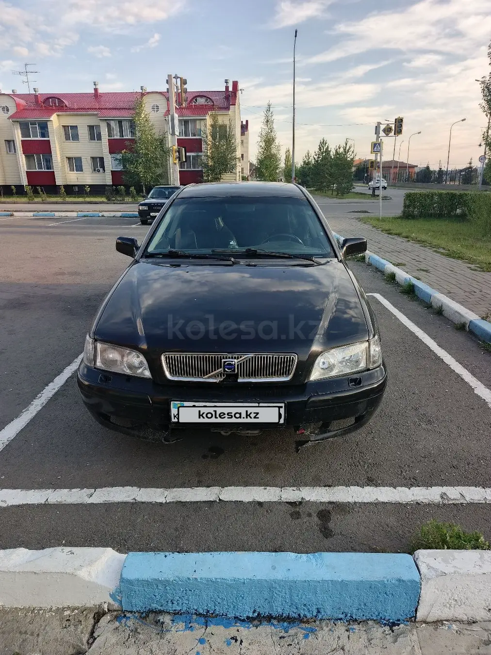 Volvo S40, 2001