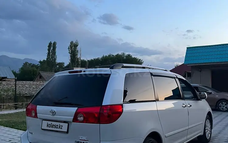 Toyota Sienna 2008 года за 11 200 000 тг. в Шымкент