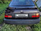 Volkswagen Passat 1993 годаүшін1 000 000 тг. в Семей – фото 4