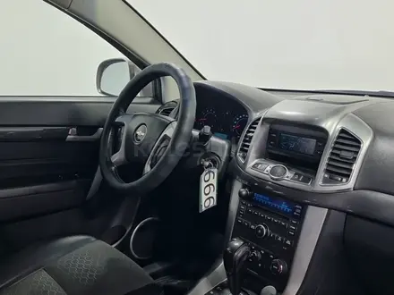 Chevrolet Captiva 2014 года за 4 370 000 тг. в Алматы – фото 15