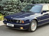 BMW 525 1992 года за 2 000 000 тг. в Шымкент – фото 2