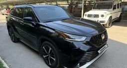 Toyota Highlander 2021 года за 22 000 000 тг. в Алматы