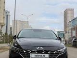 Hyundai Elantra 2023 года за 10 247 000 тг. в Астана – фото 3