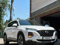 Hyundai Santa Fe 2020 годаfor14 500 000 тг. в Алматы