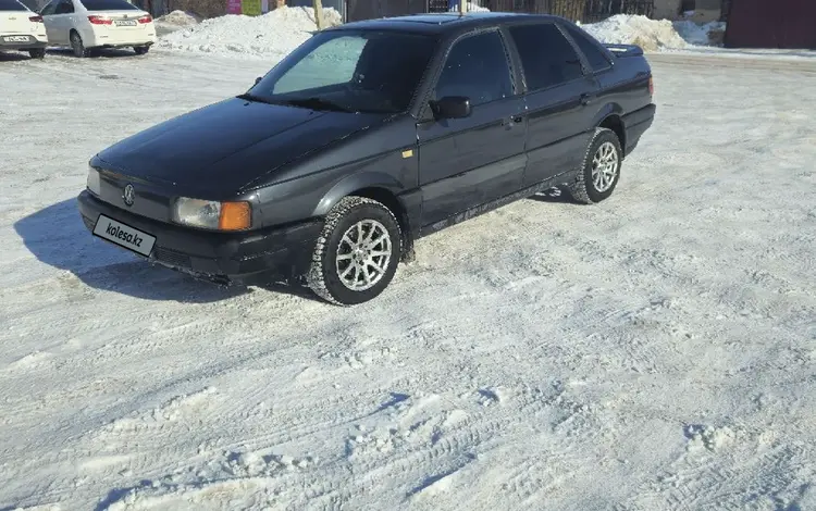 Volkswagen Passat 1990 годаүшін1 100 000 тг. в Караганда