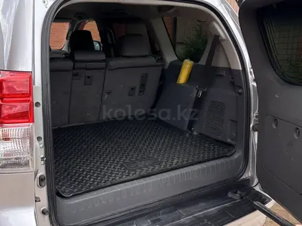 Toyota Land Cruiser Prado 2010 года за 13 700 000 тг. в Астана – фото 16