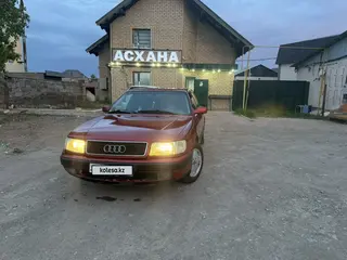 Audi 100