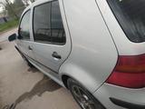 Volkswagen Golf 1999 года за 1 800 000 тг. в Алматы – фото 4