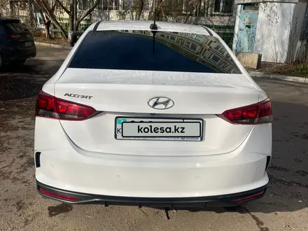 Hyundai Accent 2021 года за 8 900 000 тг. в Астана – фото 2