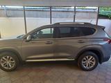 Hyundai Santa Fe 2019 года за 11 200 000 тг. в Тараз – фото 2