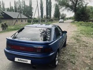 Mazda 323