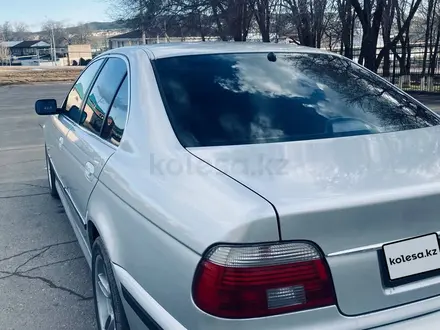 BMW 525 2000 года за 3 400 000 тг. в Алматы – фото 24