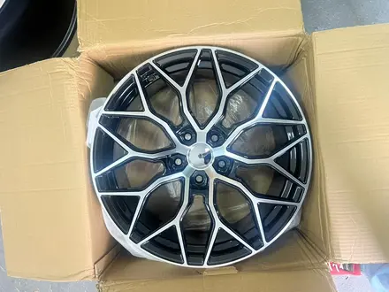Koko Sl507 R19 8.5J 5X112 ET40 Dia 66.5 Black Front Polished за 380 000 тг. в Алматы