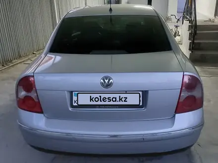 Volkswagen Passat 2005 года за 2 350 000 тг. в Тараз – фото 3