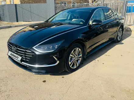 Hyundai Sonata 2021 года за 13 000 000 тг. в Караганда