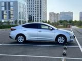 Hyundai Elantra 2019 года за 7 500 000 тг. в Туркестан – фото 2