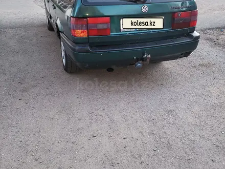 Volkswagen Passat 1996 года за 1 100 000 тг. в Астана – фото 4