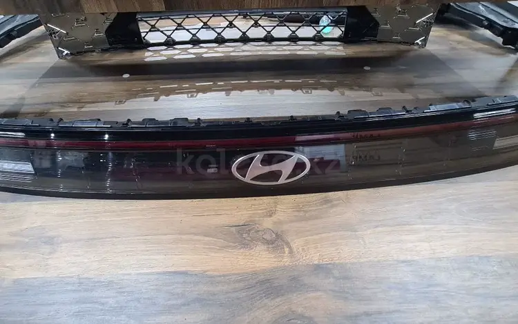 Hyundai Sonata 2024 стоп за 2 121 тг. в Шымкент