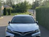 Toyota Camry 2018 года за 12 300 000 тг. в Алматы