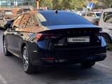 Skoda Octavia 2025 года за 15 700 000 тг. в Караганда – фото 4