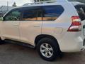 Toyota Land Cruiser Prado 2015 года за 18 000 000 тг. в Актобе – фото 3