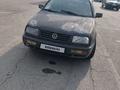 Volkswagen Vento 1995 годаfor900 000 тг. в Алматы