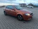 Chevrolet Lacetti 2007 года за 2 600 000 тг. в Актобе – фото 3