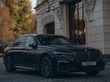 BMW M760 2020 года за 65 000 000 тг. в Астана – фото 2