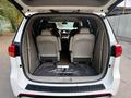 Kia Carnival 2016 года за 10 500 000 тг. в Алматы – фото 11