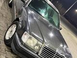 Mercedes-Benz E 200 1992 года за 1 500 000 тг. в Талдыкорган – фото 4