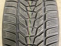 255/40R19 и 285/35R19 Hankook Winter I Cept W330 зимние за 370 000 тг. в Алматы