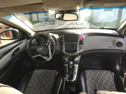 Chevrolet Cruze 2013 года за 3 700 000 тг. в Алматы – фото 3