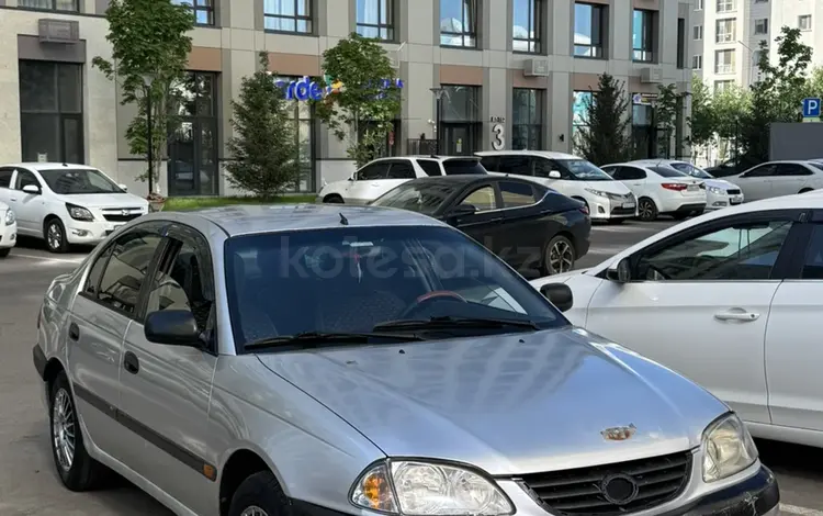 Toyota Avensis 2002 годаүшін2 000 000 тг. в Астана