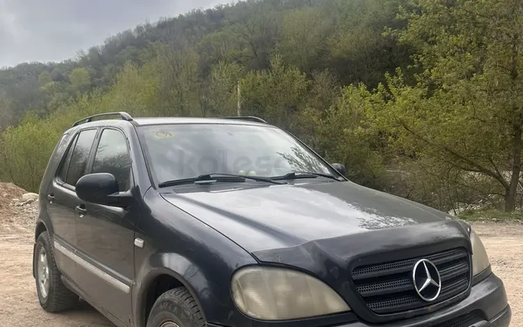 Mercedes-Benz ML 320 1999 года за 2 900 000 тг. в Алматы