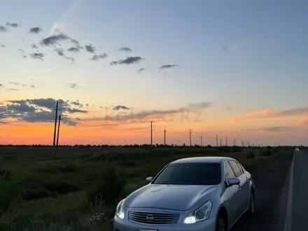 Nissan Skyline 2009 года за 4 000 000 тг. в Уральск – фото 2