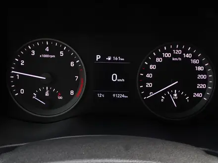 Hyundai Tucson Comfort 2.0 AT 4WD 2019 года за 8 790 000 тг. в Астана – фото 13
