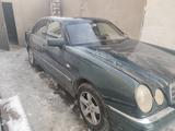 Mercedes-Benz E 230 1997 годаfor1 100 000 тг. в Кызылорда – фото 2