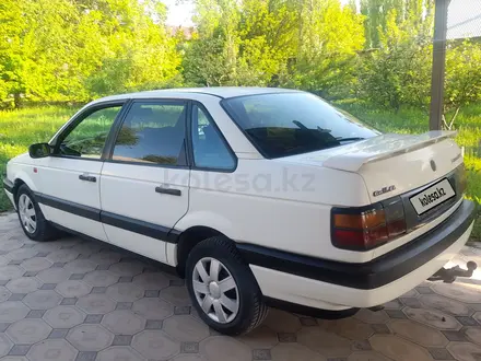 Volkswagen Passat 1992 года за 850 000 тг. в Аксукент – фото 4
