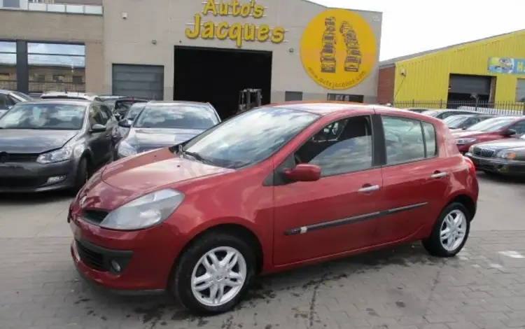 Renault Clio 2006 года за 370 000 тг. в Павлодар