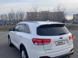 Kia Sorento 2015 года за 6 900 000 тг. в Атырау – фото 2