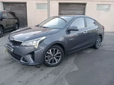 Kia Rio 2021 года за 11 500 000 тг. в Атырау