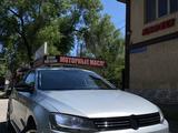 Volkswagen Jetta 2013 года за 5 500 000 тг. в Алматы – фото 2