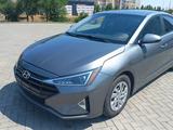 Hyundai Elantra 2018 года за 4 500 000 тг. в Актобе – фото 2