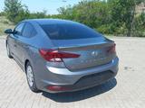 Hyundai Elantra 2018 года за 4 500 000 тг. в Актобе – фото 3
